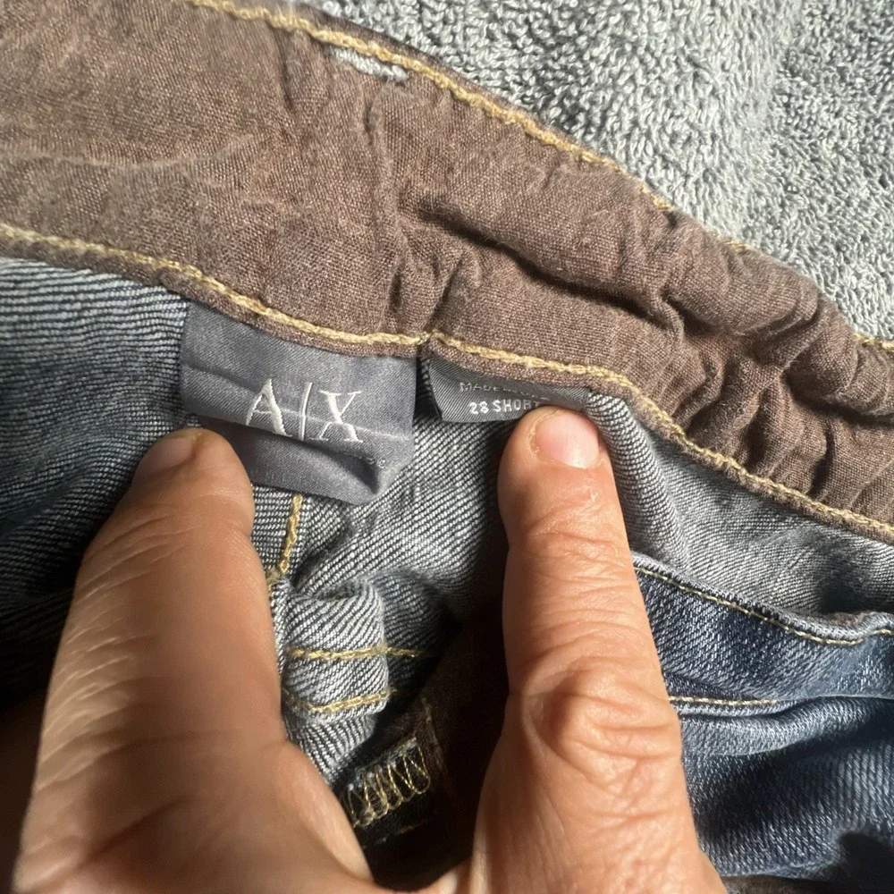 Armani Exchange product pair
